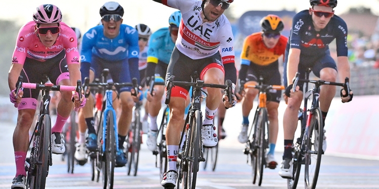Ulissi gana 13ra etapa con sprint; Almeida aún líder en el Giro de Italia /Foto: AP