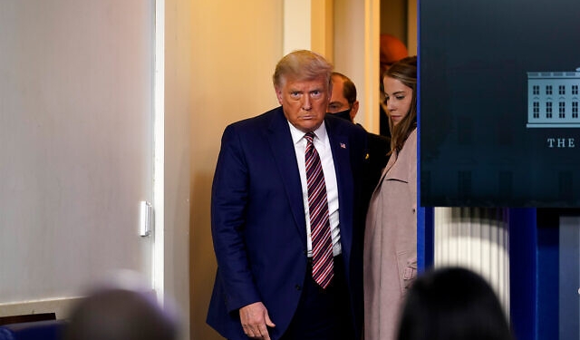 El 20 de noviembre Trump llega a la Casa Blanca tras enterarse que jueces de Michigan rechazaron sus demandas contra la elección. NYT
