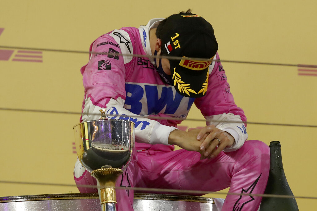El piloto mexicano Sergio Pérez (Racing Point) reacciona tras ganar el Gran Premio de Sakhir, el domingo 6 de diciembre de 2020, en Sakhir, Bahréin. FOTOS: AP