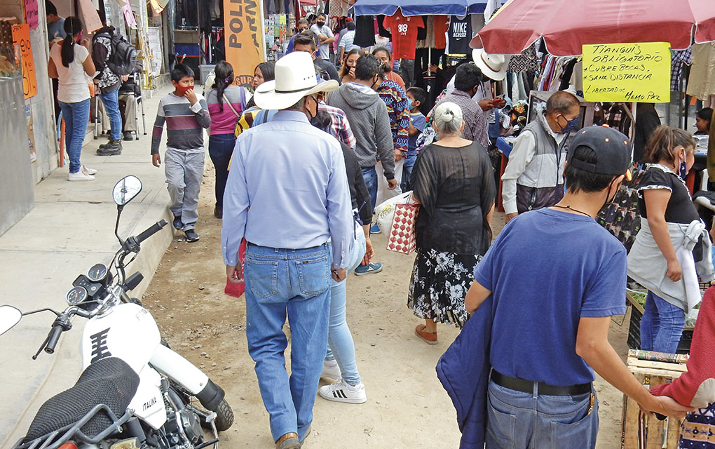En semanas pasadas, AM de Querétaro observó en recorrido aglomeraciones en El Tepetate. / Foto: Fernando Camacho
