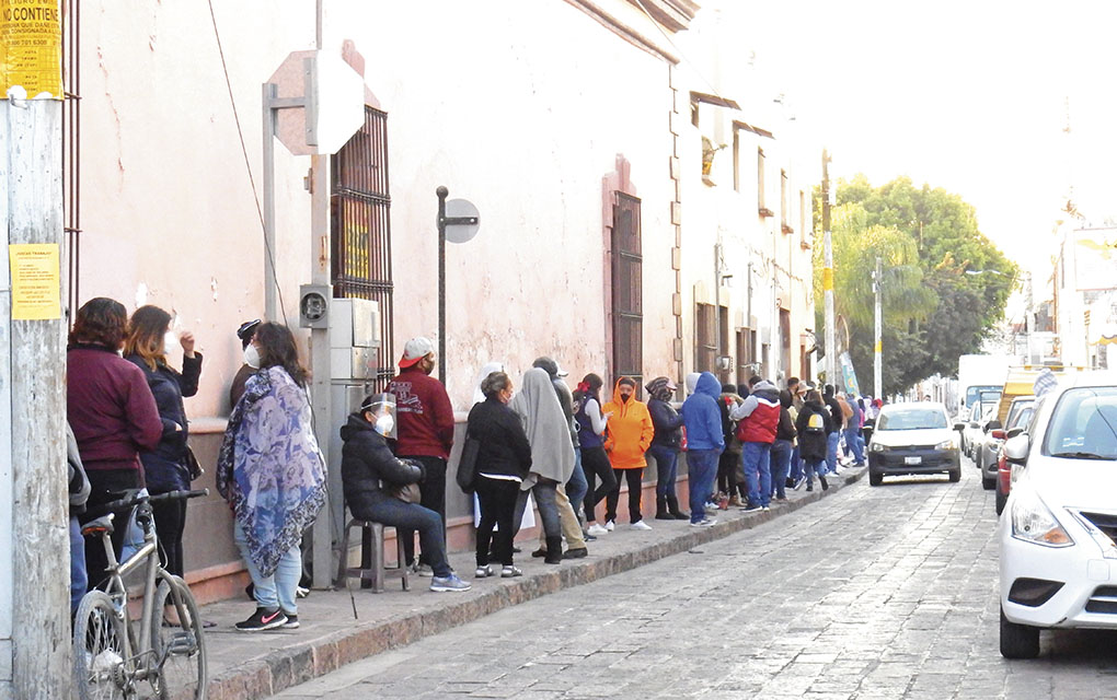  En Querétaro se registra 48 por ciento de ocupación de camas con ventilador / Foto: Fernando Camacho