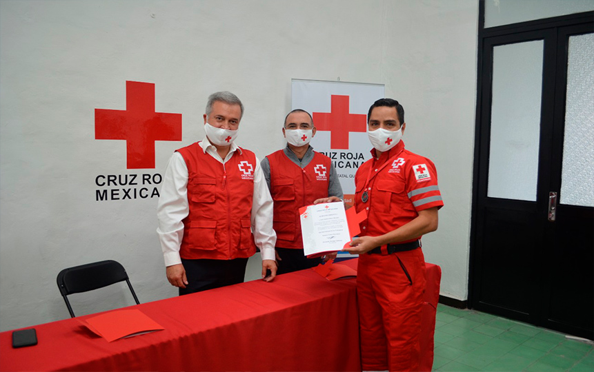 Reconocen a elementos de Cruz Roja de Querétaro