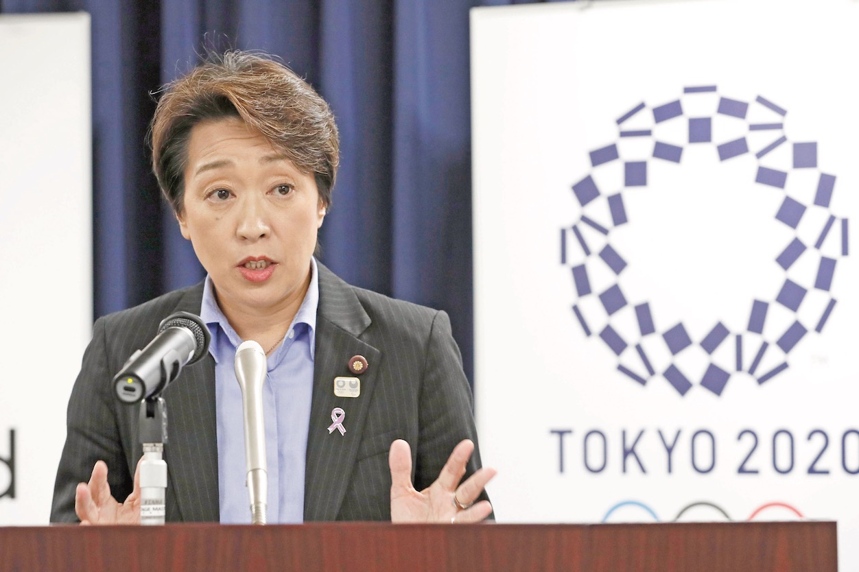 Japón inicia el cambio generacional de sus líderes