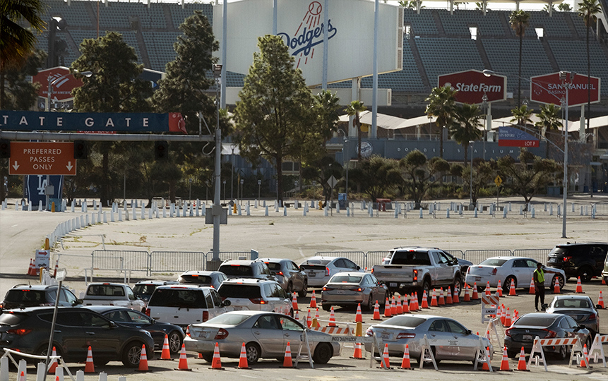 California permitirá reapertura de parques de Grandes Ligas