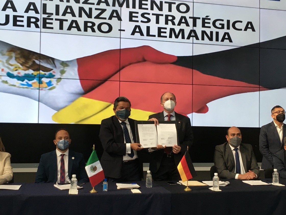 Querétaro y Alemania firman alianza educativa / Foto: Especial 