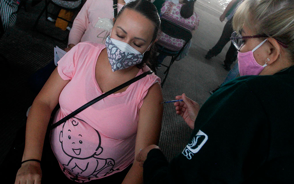 El 17 de mayo inicia vacunación contra COVID-19 en Querétaro para mujeres embarazadas