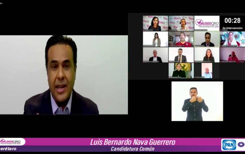 Participa Luis Nava en Diálogos del IEEQ