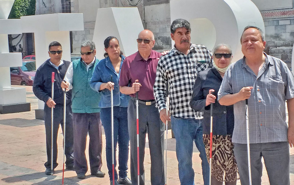 Escuela de Ciegos en Querétaro apuesta a la autosuficiencia de alumnos con 26 talleres