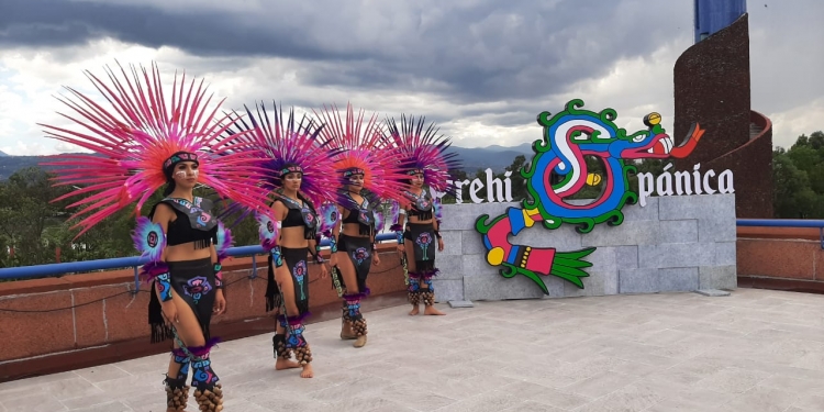 Lanzan el performance Prehispánica en Xochimilco / Foto: Especial