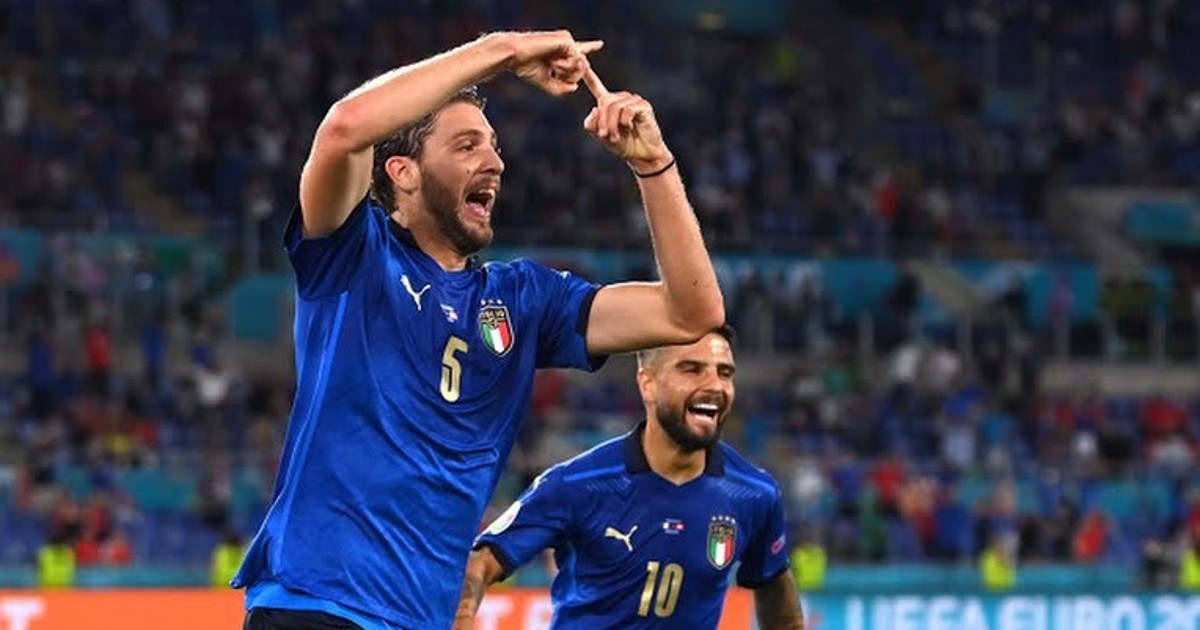 Italia se mete a Octavos de Final / Foto: Especial 