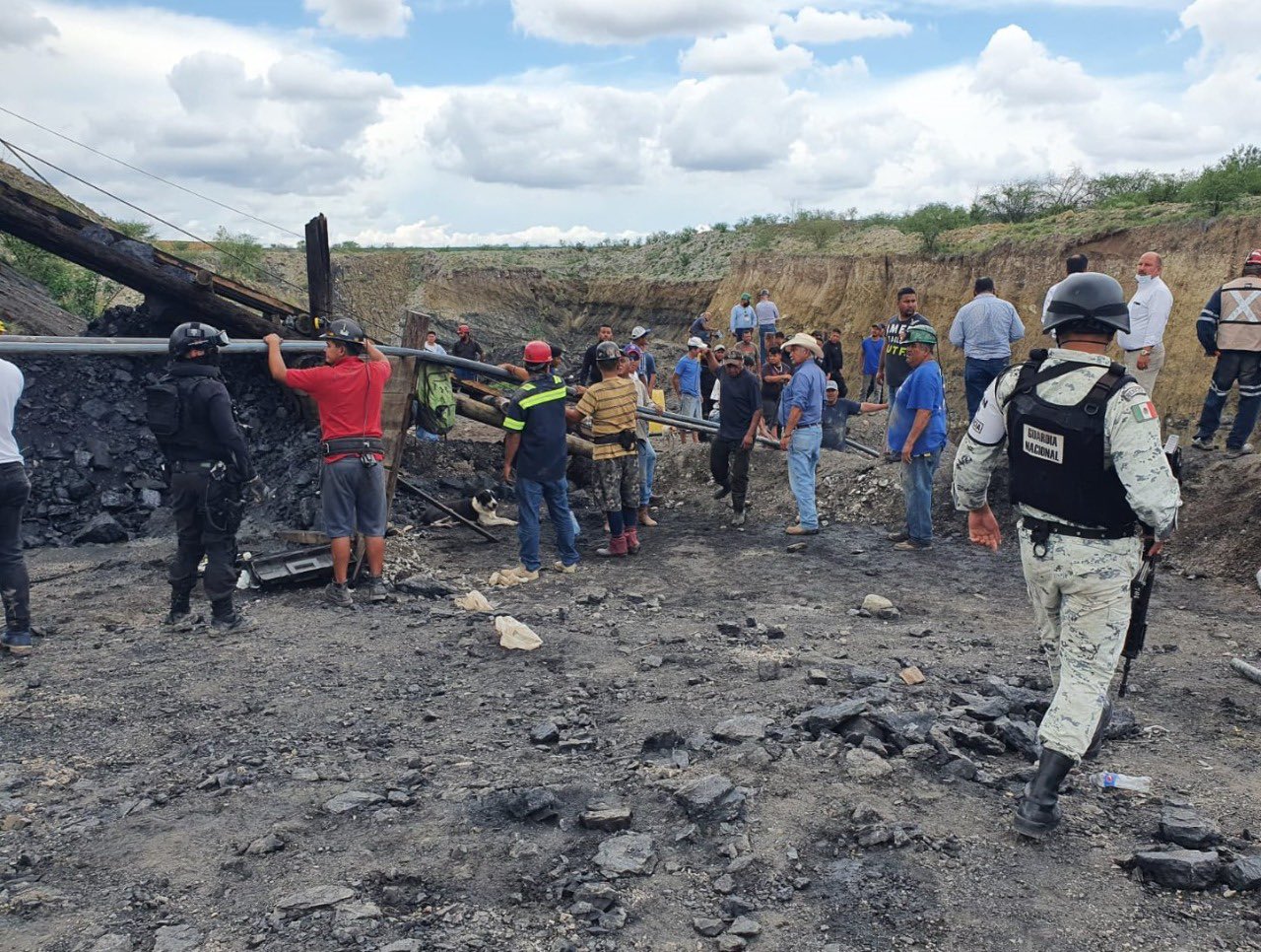 Colapsa mina en Coahuila; reportan al menos 7 atrapados / Foto: Guardia Nacional