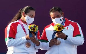 Primera medalla para México en tiro con arco en Tokio 2020