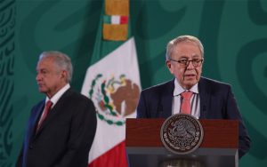 Anuncia AMLO que se garantizó el abasto de medicamentos en México