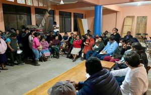 Liberan en Oaxaca a policías retenidos