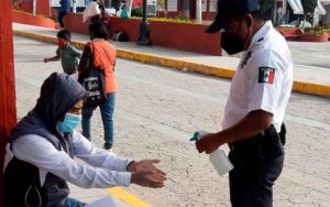 Pobladores de Tlaxiaco, Oaxaca se van a confinamiento obligatorio