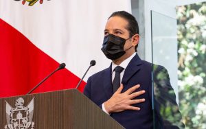 Abandona Pancho Domínguez lucha por el CEN panista