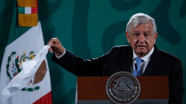 Andrés Manuel López Obrador durante su conferencia matutina en el Palacio Nacional. (Cuartoscuro)