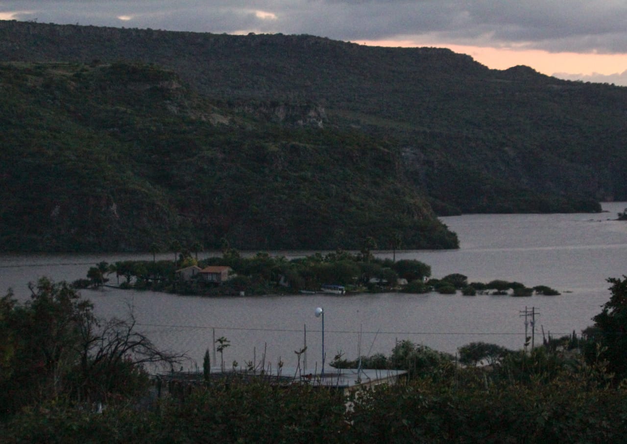 Isla de Tzibanzá, en la presa Zimapán. Foto: Archivo 