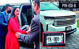 Las placas de circulación de la camioneta a la que se subió la alcaldesa Sandra Cuevas fueron alteradas con cinta negra de aislar, señalan medios locales.