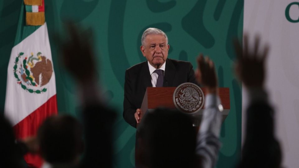 Andrés Manuel López Obrador responde a preguntas durante su conferencia matutina. (Cuartoscuro)