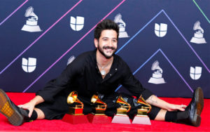 Camilo gana 4 Latin Grammy, triunfan Blades, "Patria y vida"