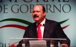 Ordenan extraditar al exgobernador César Duarte a México