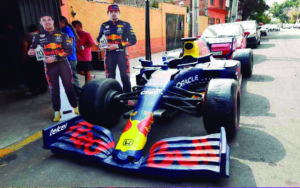 Sergio ‘Checo’ Pérez: realizan reliquia de su auto de carreras