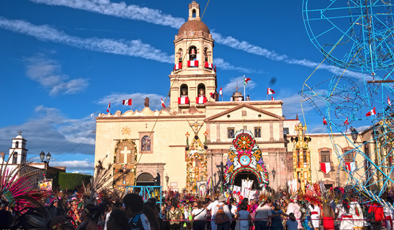 El municipio de Querétaro recibió el premio Gubbio Internacional para América Latina y el Caribe, por la intervención realizada en el Templo de la Santa Cruz. (Especial)
