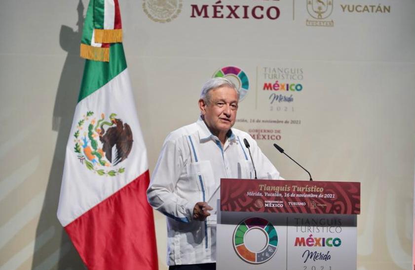 El presidente Andrés Manuel López Obrador inauguró el Tiánguis Turístico de México, en Yucatán. (Especial)