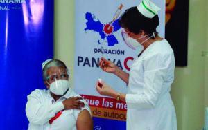 Panamá confirma primer caso de variante Ómicron