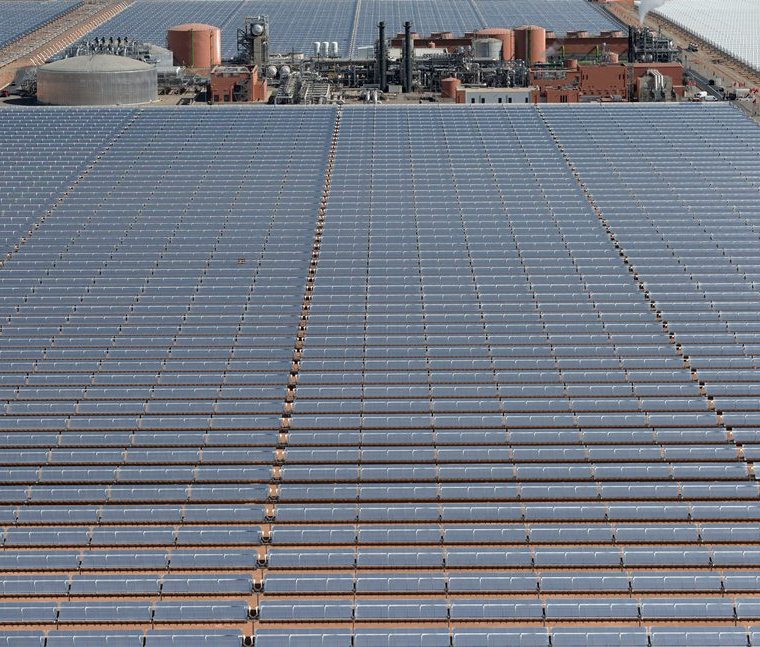 Será la mayor planta fotovoltaica instalada dentro de una ciudad y estará operada por la Comisión Federal de Electricidad (CFE). (AP)