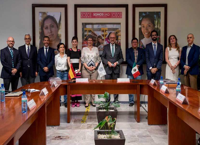 Embajador de España visitó la UAQ. Foto: Especial