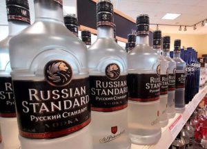 Retiran vodka y productos rusos de licorerías y restaurantes