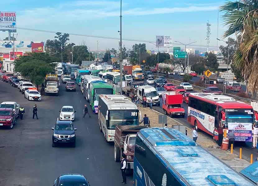 Transportistas prevén manifestarse en la Carretera 57 / Foto: Estrella Álvarez