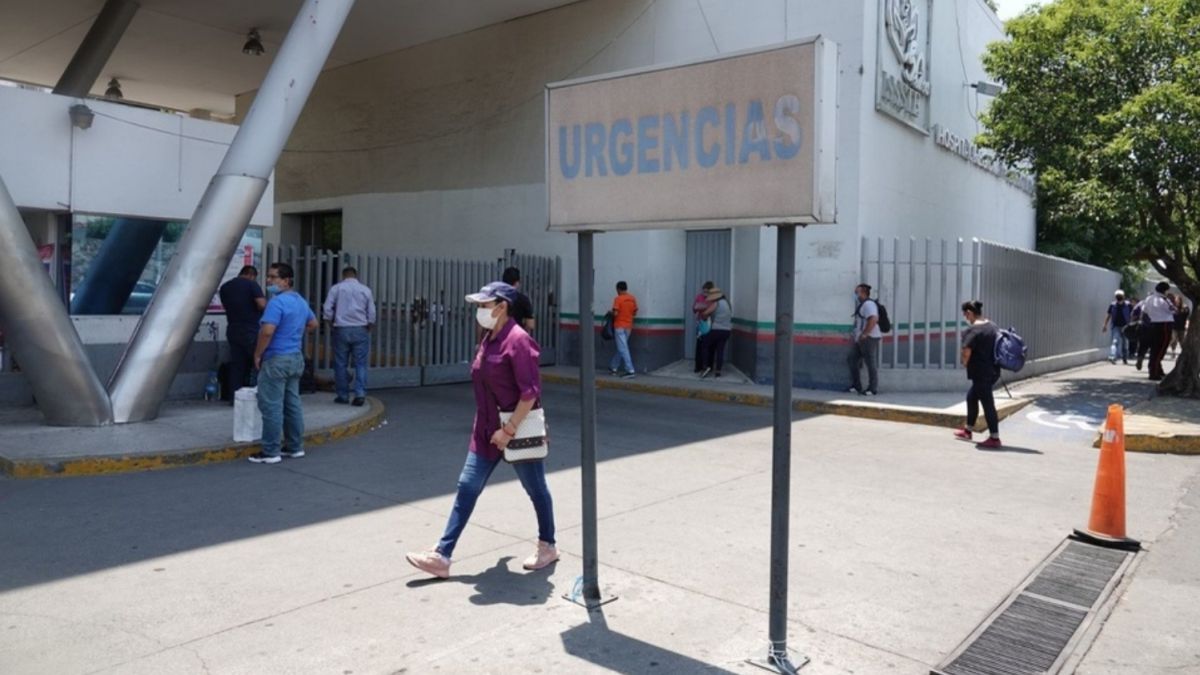 Supervisan clínicas de Tlaxcala y Querétaro. (Especial)