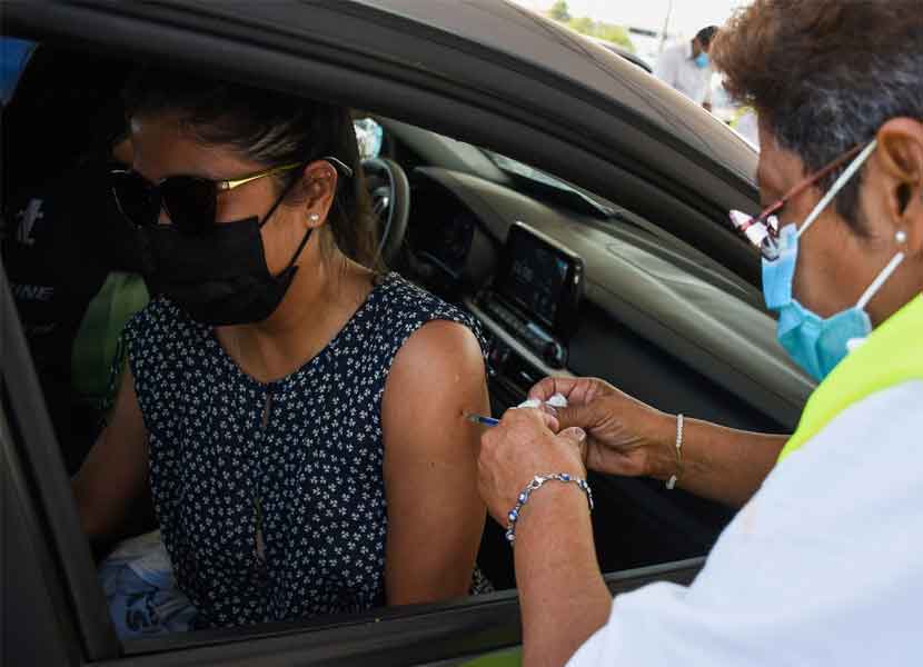 Se espera vacunar contra COVID en Querétaro a unas 100 mil personas más durante la semana. / Foto: Cuartoscuro