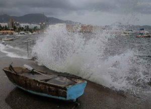 Llega nuevo huracán a suelo nacional