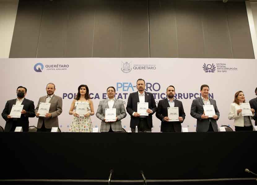 El gobernador de Querétaro, Mauricio Kuri, encabezó la presentación de la Política Estatal Anticorrupción (PEA). / Foto: Especial