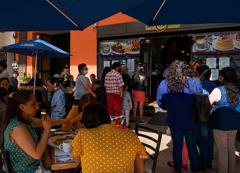 A raíz de la inflación incrementan hasta 15 por ciento costos en los restaurantes de Querétaro. Foto: Cuartoscuro
