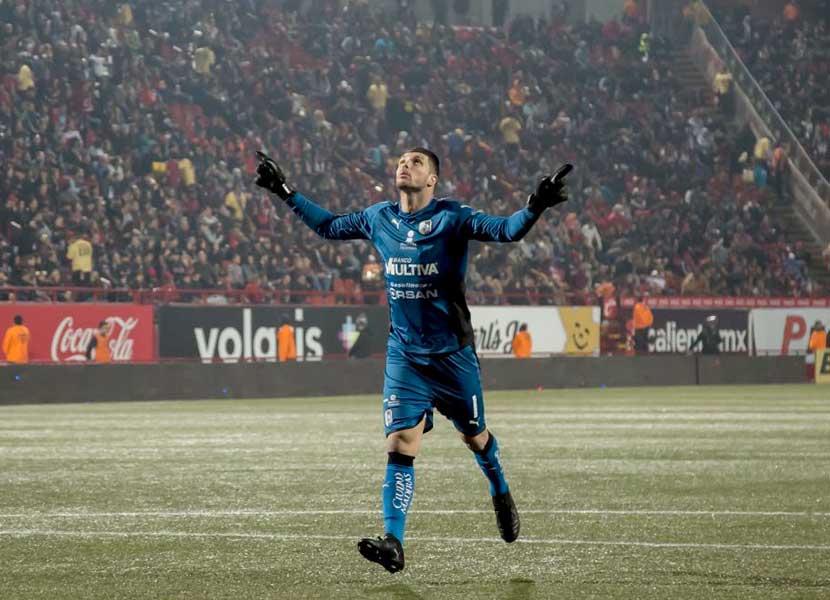 Tiago Volpi fue campeón de Copa MX y Super Copa MX con el Club Querétaro. Foto: Cuartoscuro