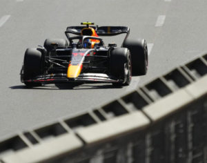 Segundo lugar y vuelta rápida para 'Checo' Pérez en el Gran Premio de Bakú