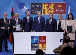 Suecia y Finlandia ingresarán a la OTAN tras acordar con Turquía