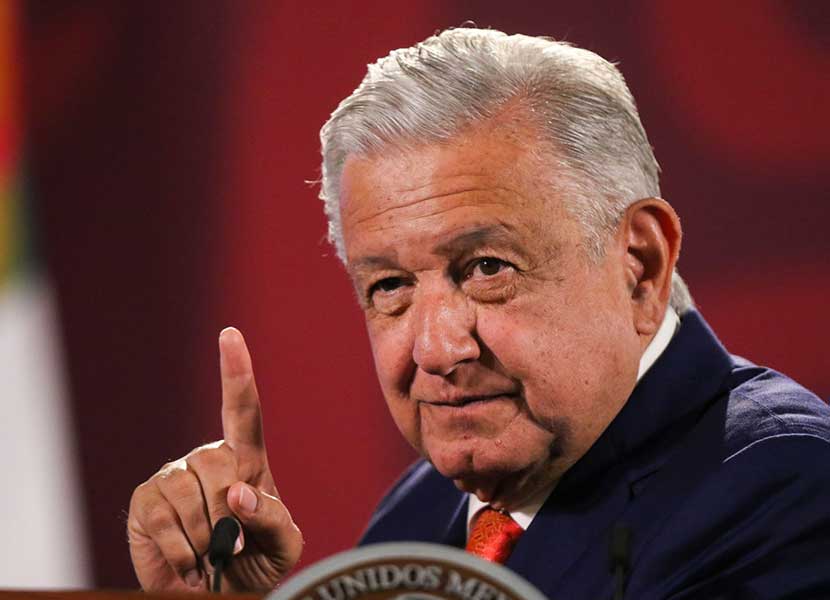 En conferencia de prensa el presidente Andrés Manuel López Obrador llamó a la ciudadanía a prepararse ante la posible eliminación del horario de verano.