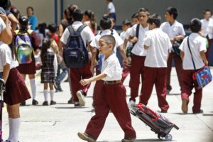 Este lunes arranca el horario invernal en escuelas de Querétaro