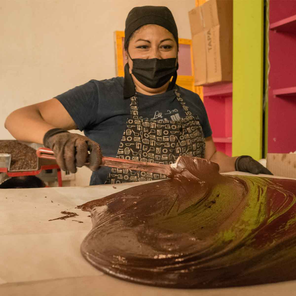 El chocolate se prepara artesanalmente. / Foto: Isai López