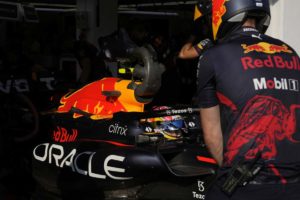 Desastre para Red Bull en clasificación de Hungría; Checo arranca 11vo