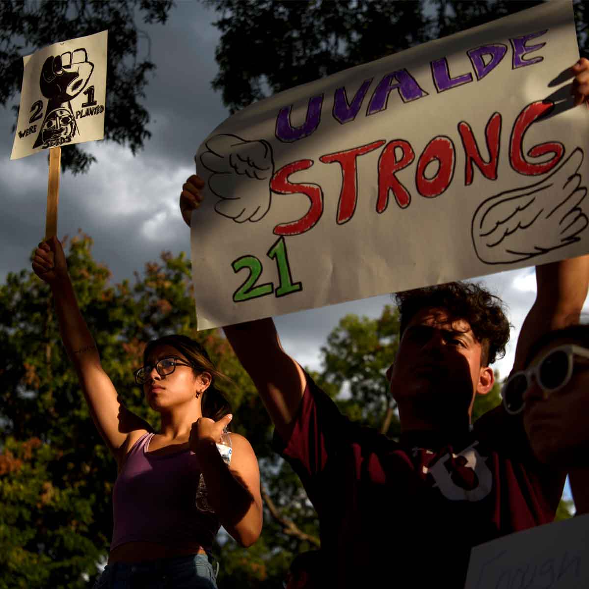 Familiares de las víctimas del tiroteo en Uvalde, Texas, exigen justicia. / Foto: Callaghan O'Hare/The New York Times
