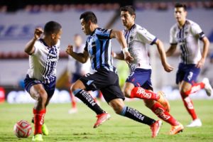 Monterrey golea como visitante a Querétaro