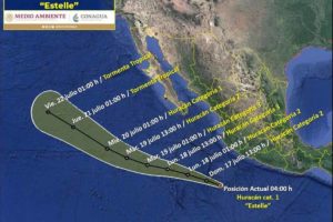 Trayectoria del Huracán Estelle, provocará lluvias en varios estados