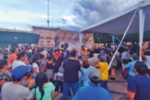 Continúan quejas de vecinos del Centro Histórico sobre el Festival Querétaro Experimental